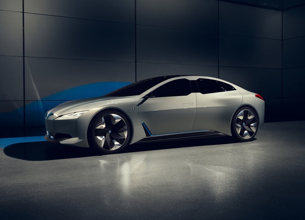 BMW i VISION DYNAMICS REVELADO EM FRANKFURT, foto 2