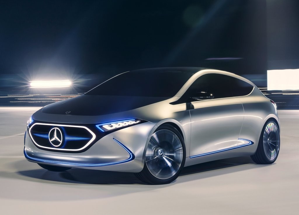 MERCEDES-BENZ EQA CONCEPT MOSTRADO EM FRANKFURT COM 272 CV, foto 4