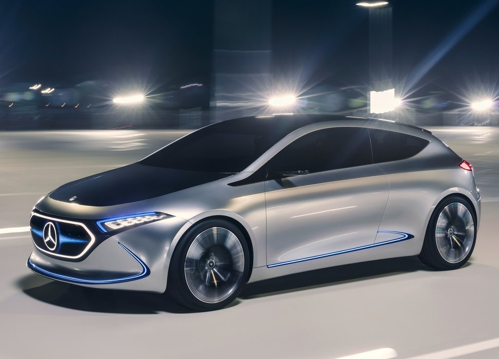 MERCEDES-BENZ EQA CONCEPT MOSTRADO EM FRANKFURT COM 272 CV, foto 5