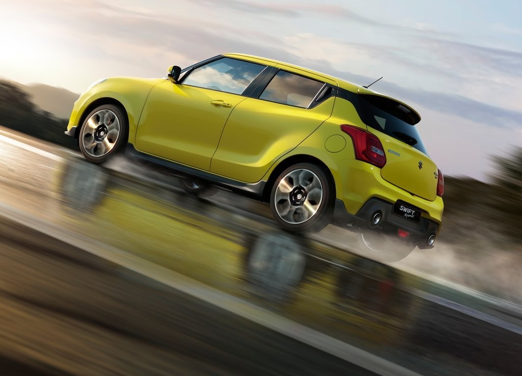 SUZUKI SWIFT SPORT 2018 CHEGA COM MOTOR DE 140 CV E UM PESO ABAIXO DE UMA TONELADA, foto 5
