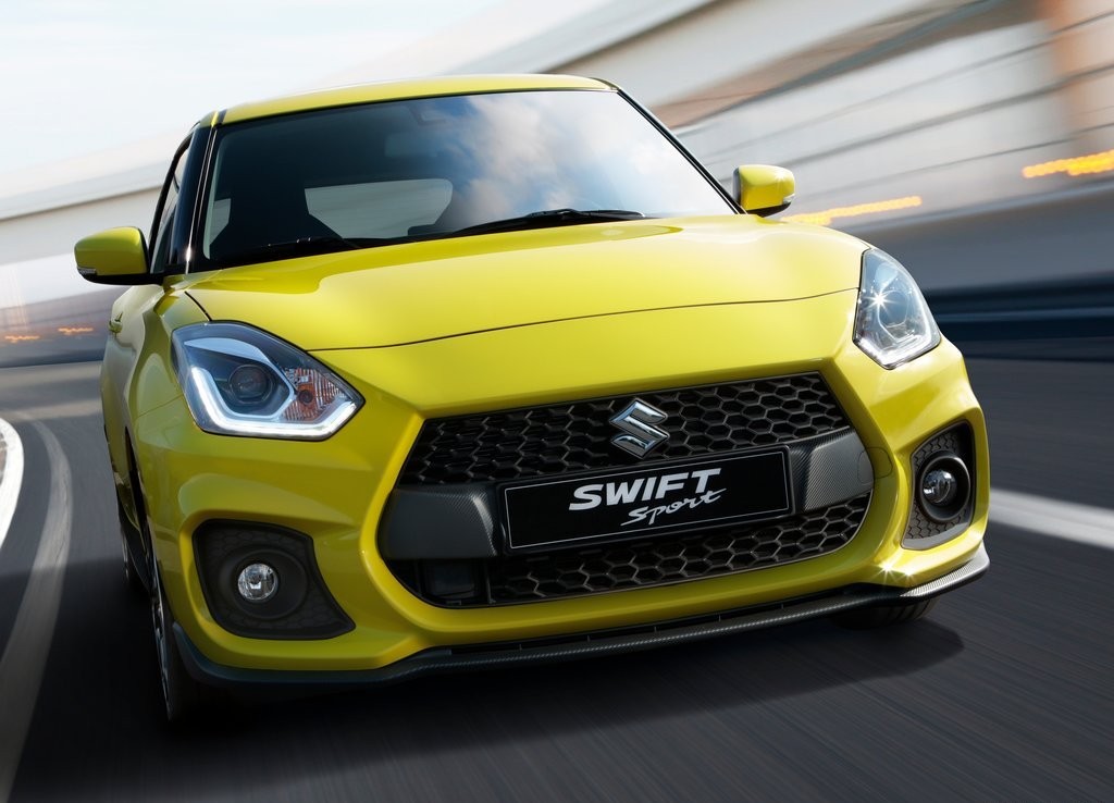 SUZUKI SWIFT SPORT 2018 CHEGA COM MOTOR DE 140 CV E UM PESO ABAIXO DE UMA TONELADA, foto 6