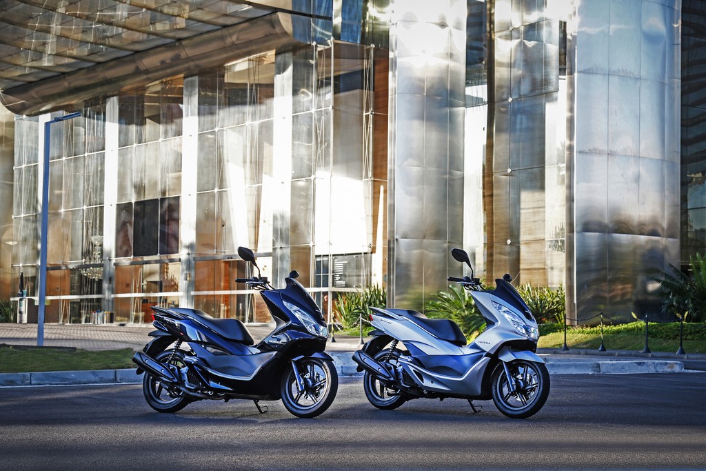 LÍDER DE MERCADO, HONDA PCX 2018 CHEGA EM NOVAS CORES, foto 7