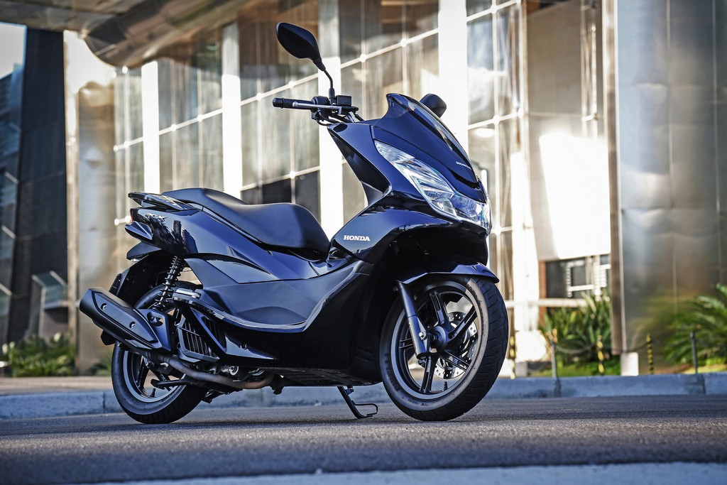 LÍDER DE MERCADO, HONDA PCX 2018 CHEGA EM NOVAS CORES, foto 9