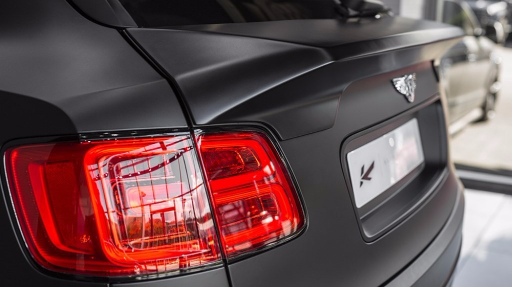 BENTLEY BENTAYGA LE MANS EDITION BY KAHN DESIGN: ALTO DESEMPENHO PARA A VERSÃO DIESEL DO SUV BRITÂNICO, foto 4