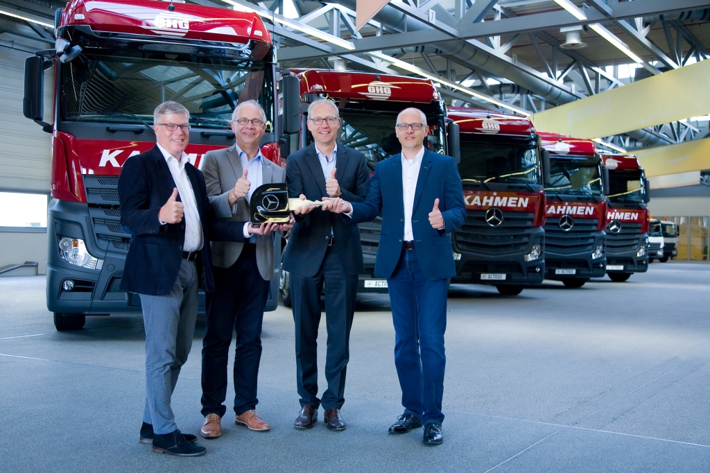 MERCEDES-BENZ TRUCKS VENDE 70 CAMINHÕES ACTROS PARA RENOVAÇÃO DE FROTA DA KAHMEN NA ALEMANHA, foto 1