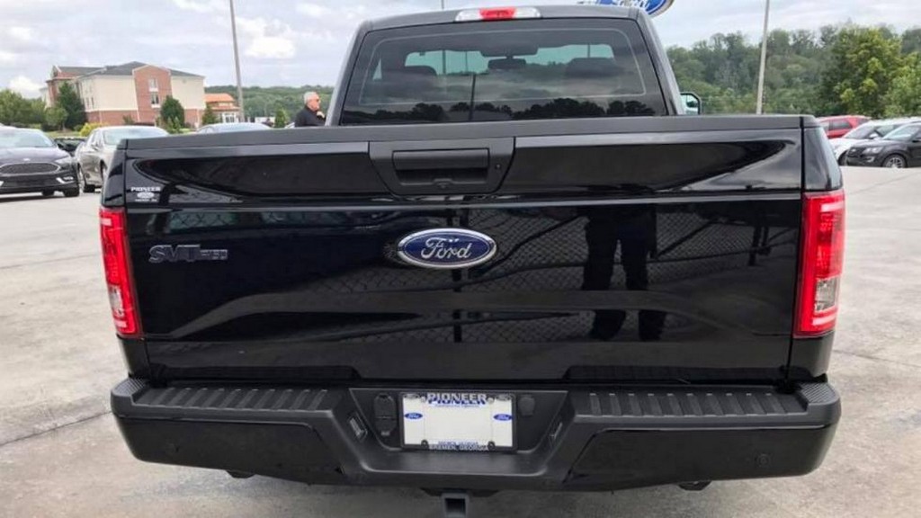 CONCESSIONÁRIO AMERICANO OFERECE FORD F-150 QUE A FÁBRICA NÃO TEM MAIS EM LINHA, foto 4