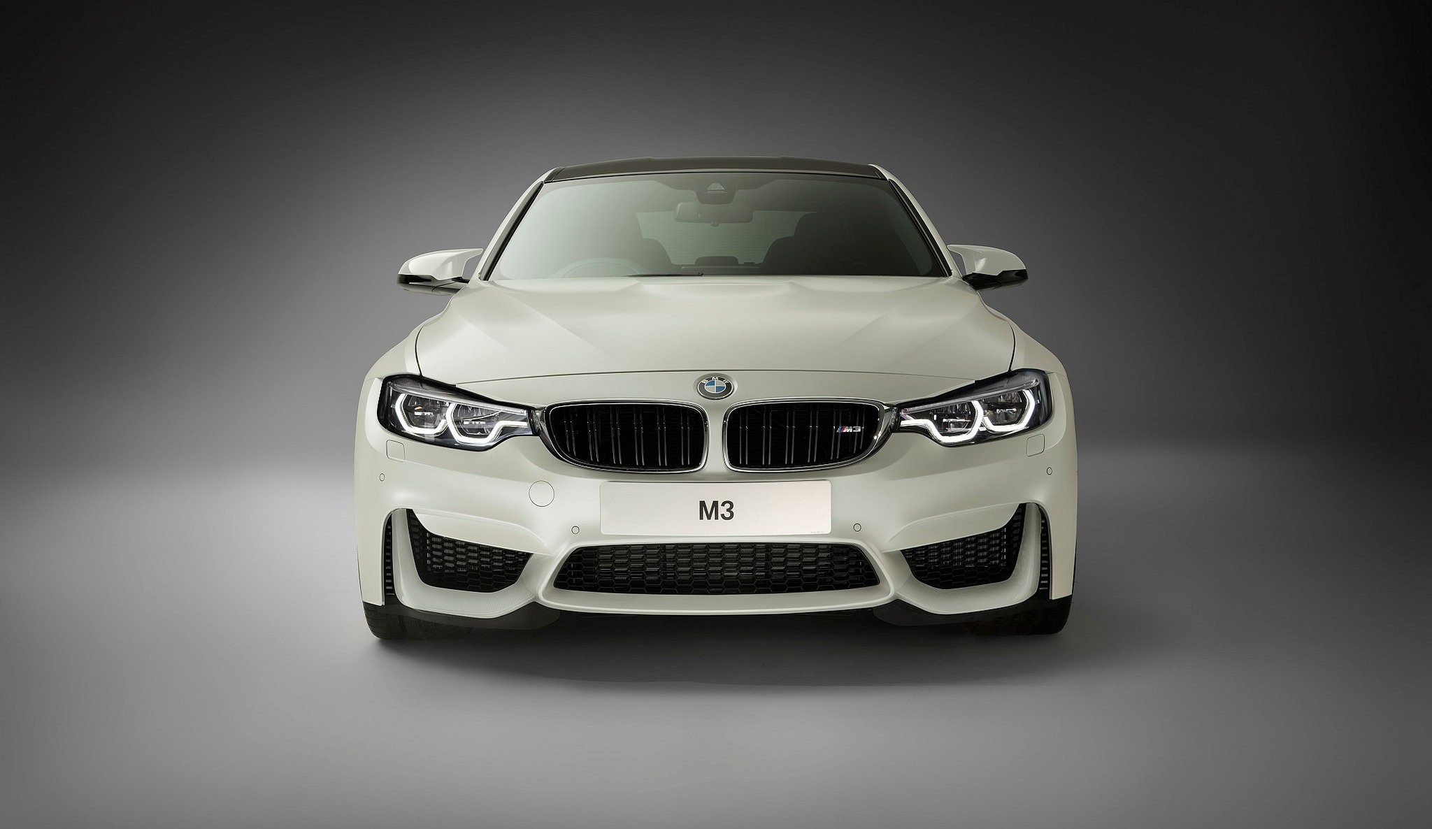 BMW APRESENTA LINHA INDIVIDUAL DE CORES EXTERNAS EXCLUSIVAS PARA O M3 SEDAN, foto 1