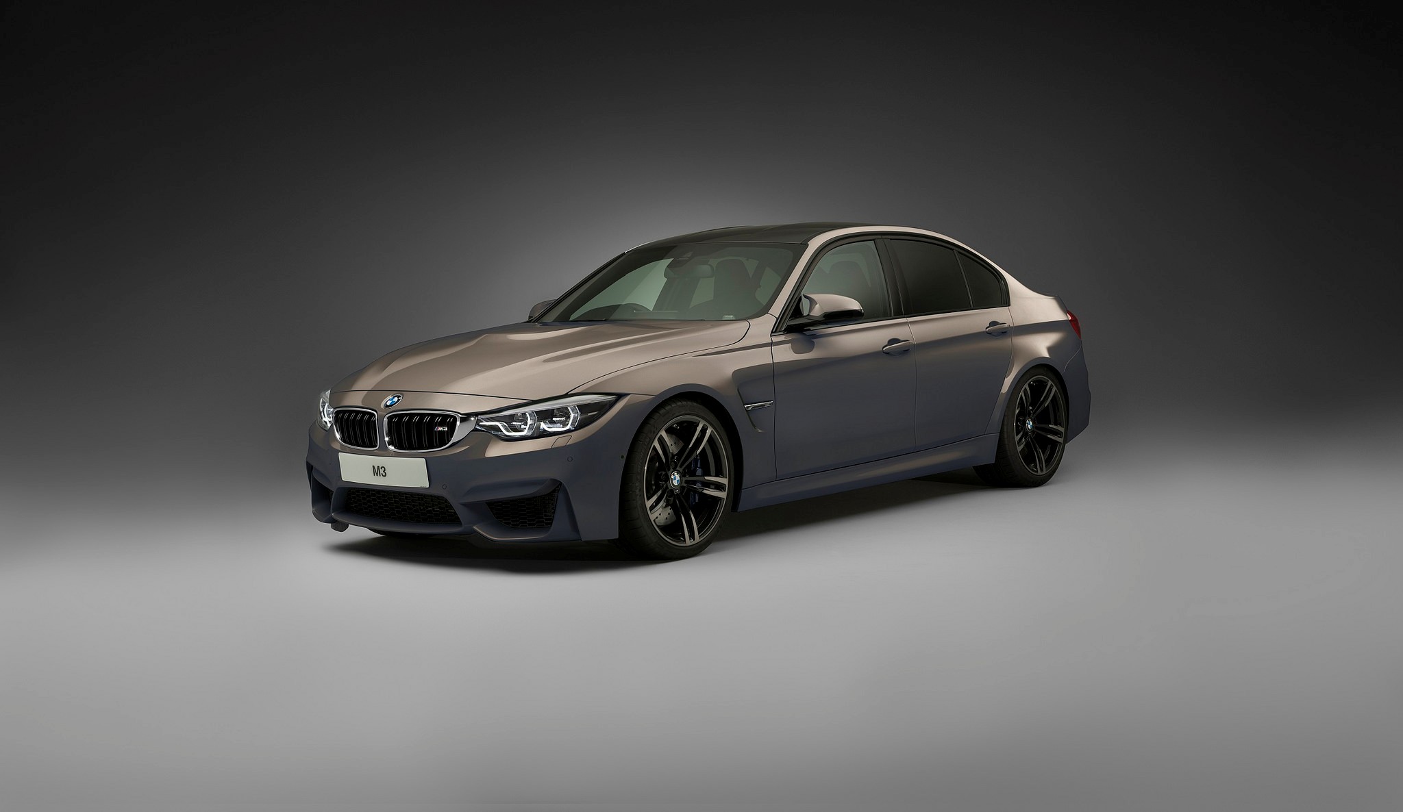 BMW APRESENTA LINHA INDIVIDUAL DE CORES EXTERNAS EXCLUSIVAS PARA O M3 SEDAN, foto 20