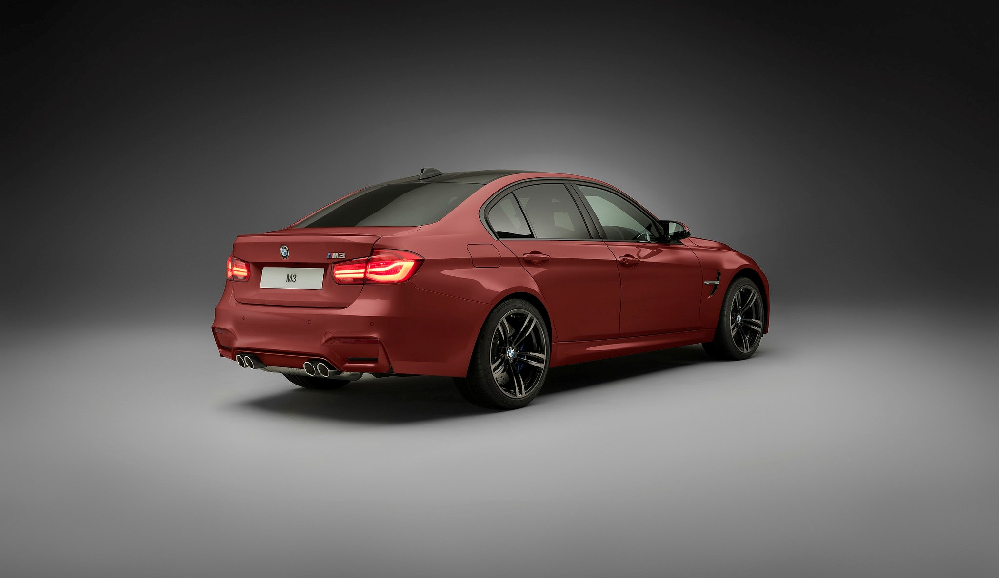 BMW APRESENTA LINHA INDIVIDUAL DE CORES EXTERNAS EXCLUSIVAS PARA O M3 SEDAN, foto 27