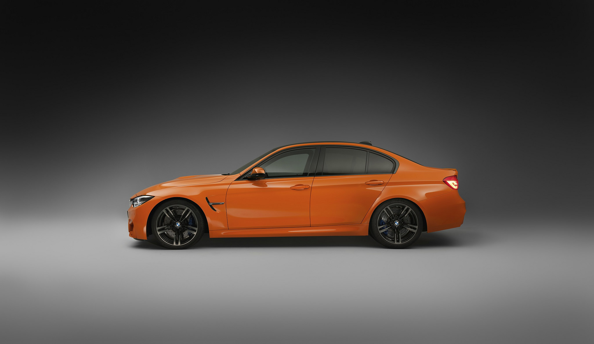 BMW APRESENTA LINHA INDIVIDUAL DE CORES EXTERNAS EXCLUSIVAS PARA O M3 SEDAN, foto 37