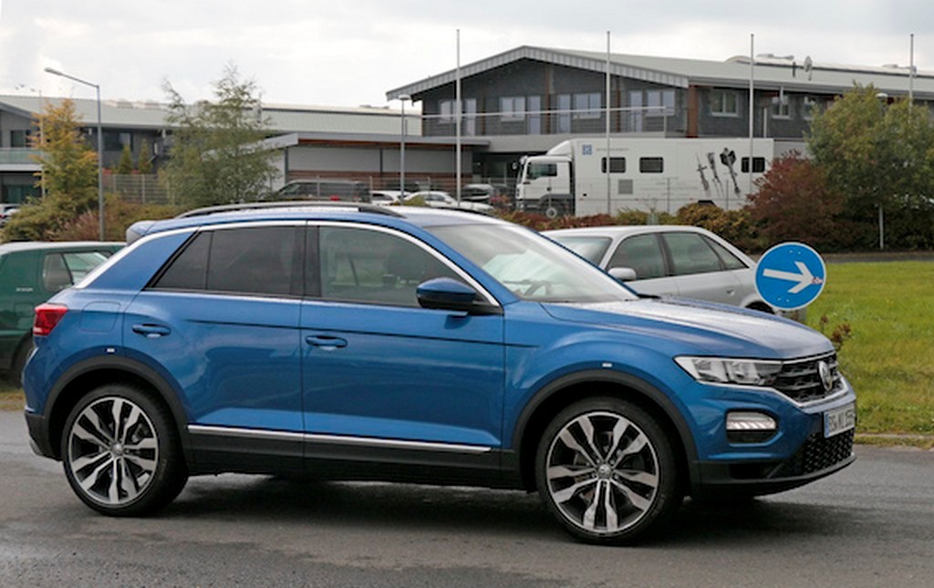VOLKSWAGEN ESTÁ TESTANDO UM T-ROC COM O MOTOR DO GOLF R, foto 6