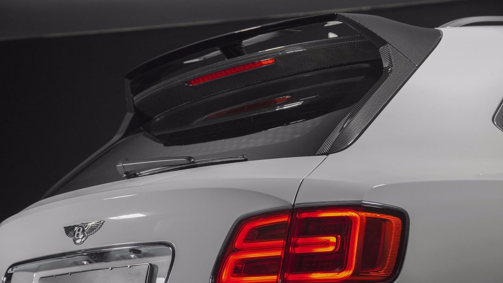 CARBON PRO REVELA SEU PROGRAMA PARA O BENTLEY BENTAYGA, foto 3