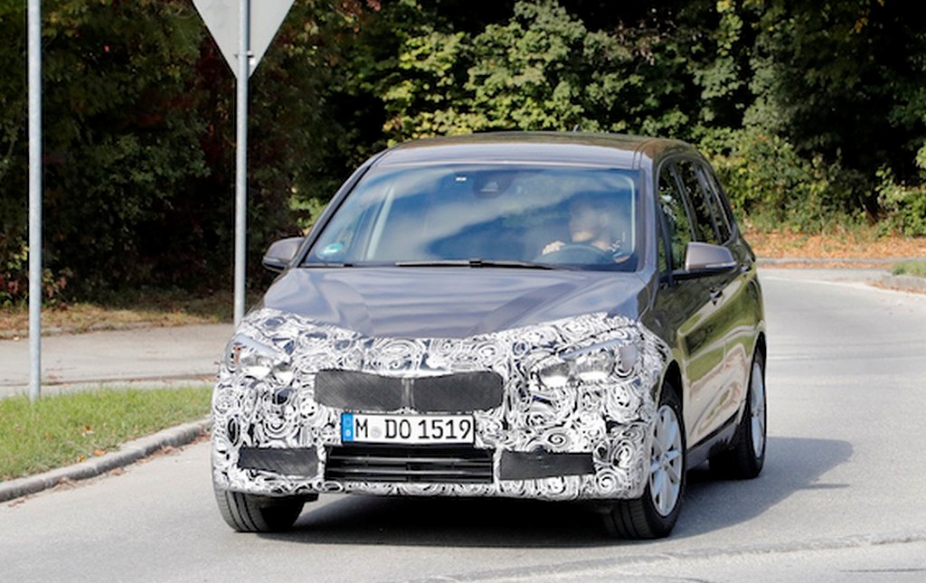 RESTYLING DO BMW SÉRIE 2 GRAND TOURER SEGUE EM DESENVOLVIMENTO, foto 2