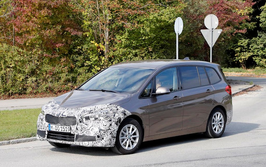 RESTYLING DO BMW SÉRIE 2 GRAND TOURER SEGUE EM DESENVOLVIMENTO, foto 4