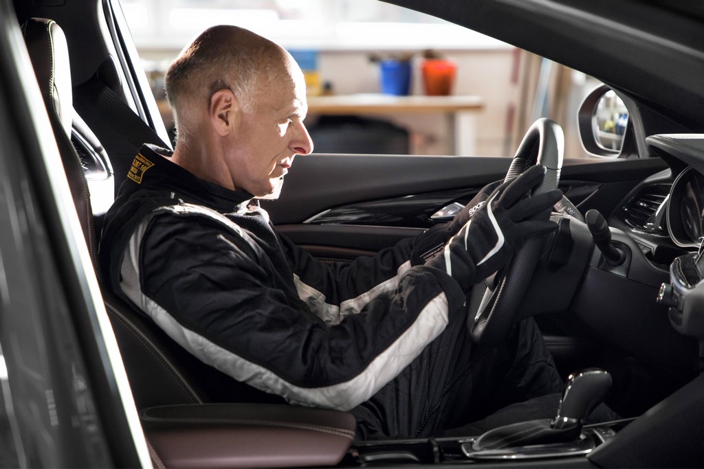 NOVO OPEL INSIGNIA GSi CONQUISTA O CIRCUITO DE NÜRBURGRING NORDSCHLEIFE, foto 6