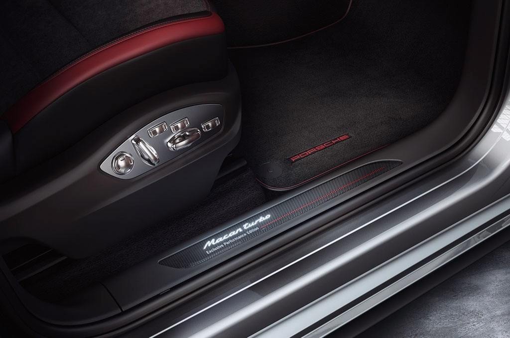 PORSCHE MACAN TURBO EXCLUSIVE PERFORMANCE EDITION: MAIS REQUINTE PARA O SUV ALEMÃO, foto 6