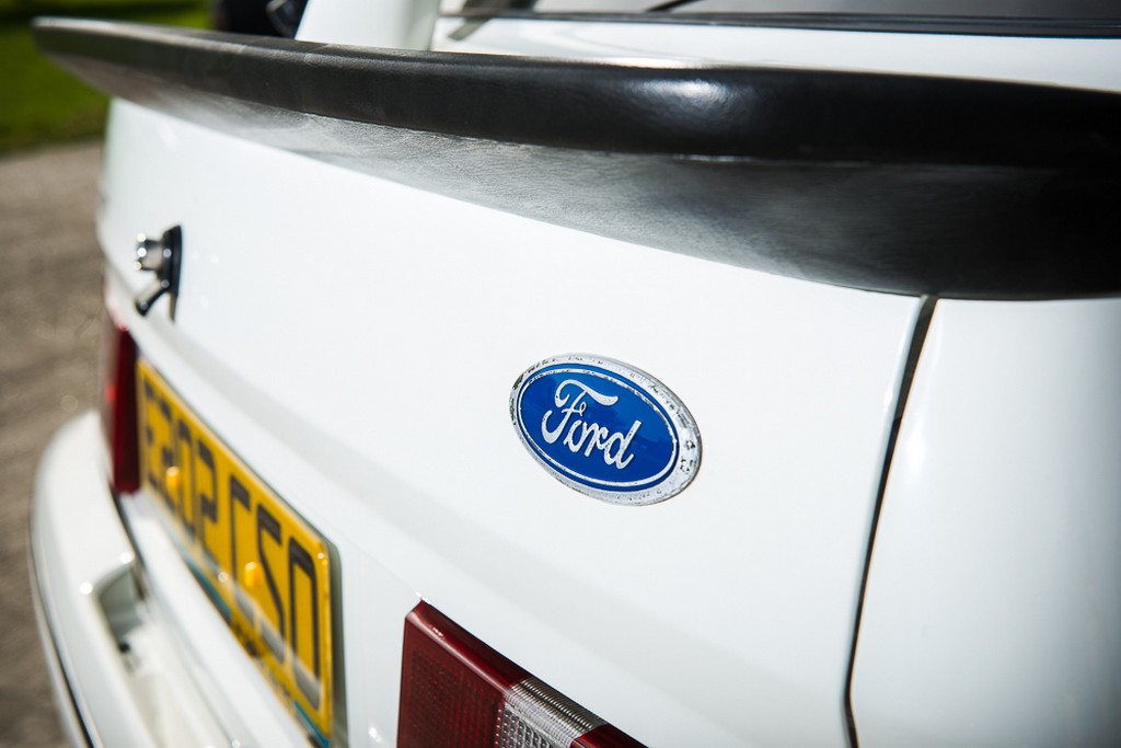 UM RARO FORD SIERRA COSWORTH RS500 DE 1988 SERÁ LEILOADO NO REINO UNIDO, foto 22