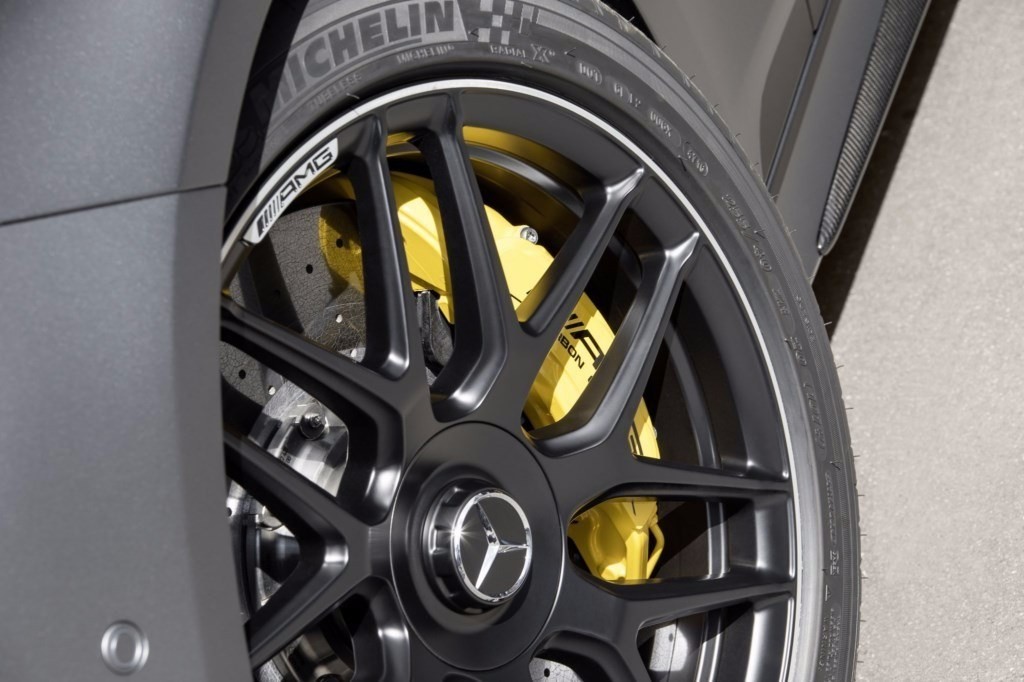 MERCEDES-AMG S 63 4MATIC COUPE ESTREIA A EDIÇÃO ESPECIAL E EXCLUSIVA YELLOW NIGHT EDITION, foto 4