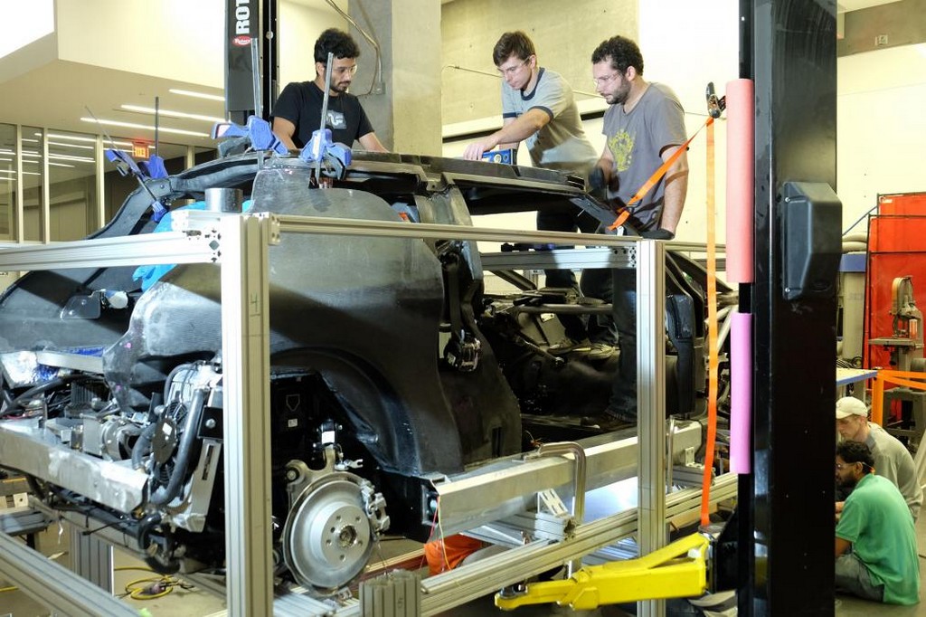 MINI DEEP ORANGE 7: 18 ESTUDANTES IMAGINAM COMO PODERIA SER O CARRO BRITÂNICO EM 2025, foto 8