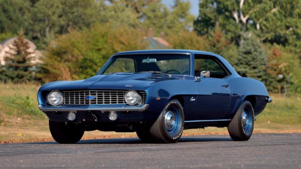 DOIS EXEMPLARES DO PRIMEIRO CHEVROLET CAMARO ZL1 SERÃO LEILOADOS NOS ESTADOS UNIDOS, foto 1