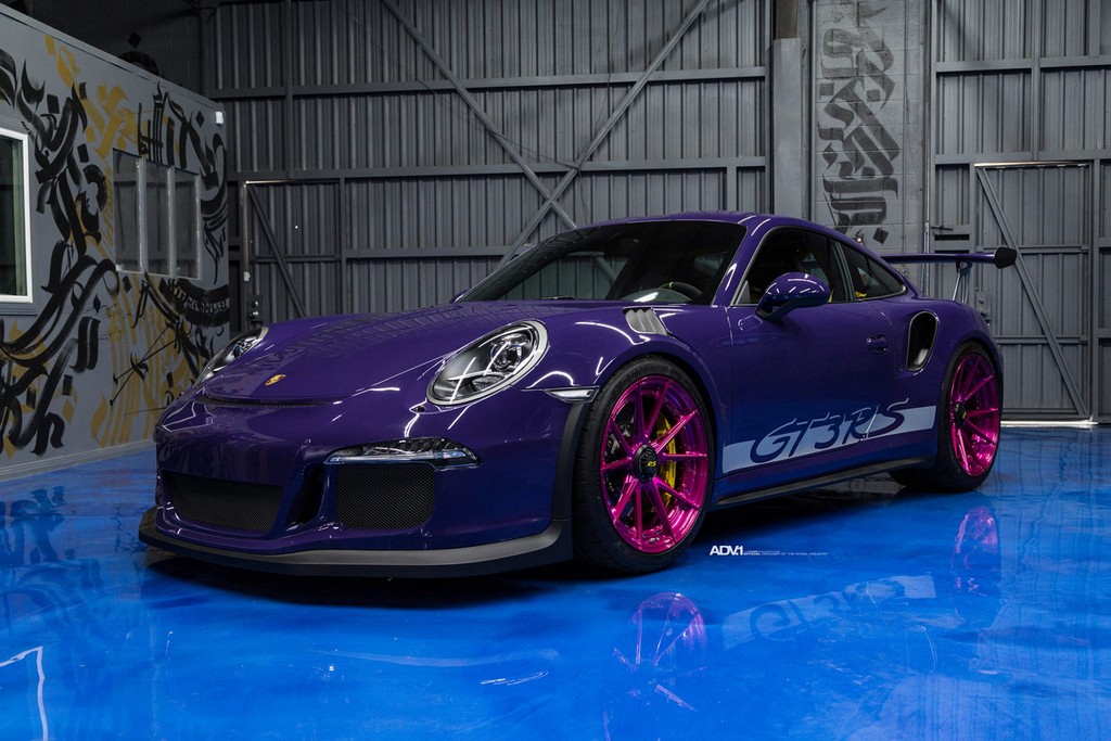 UM PORSCHE 911 GT3 RS PREPARADO PELA R1 MOTORSPORT E COM RODAS DA ADV.1 WHEELS NO SEMA SHOW 2017, foto 1