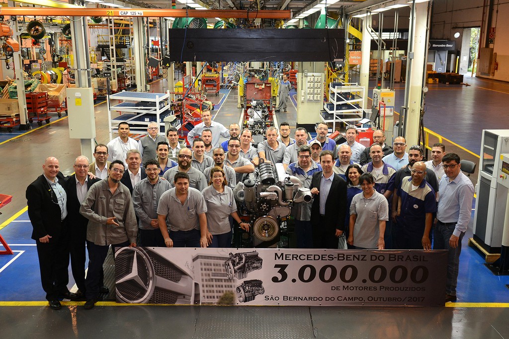 MERCEDES-BENZ ATINGE O MARCO DE 3 MILHÕES DE MOTORES PRODUZIDOS NO BRASIL, foto 2