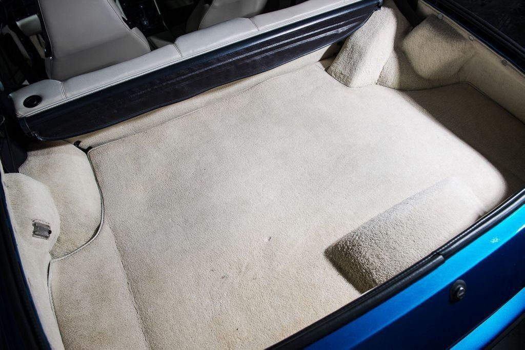 UM PORSCHE 944 S2 DE 1990 EXTRAORDINARIAMENTE CONSERVADO SERÁ LEILOADO NO REINO UNIDO, foto 9