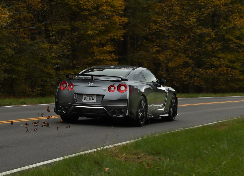 NISSAN RENOVA LEVEMENTE O GT-R PARA OS ESTADOS UNIDOS, foto 11