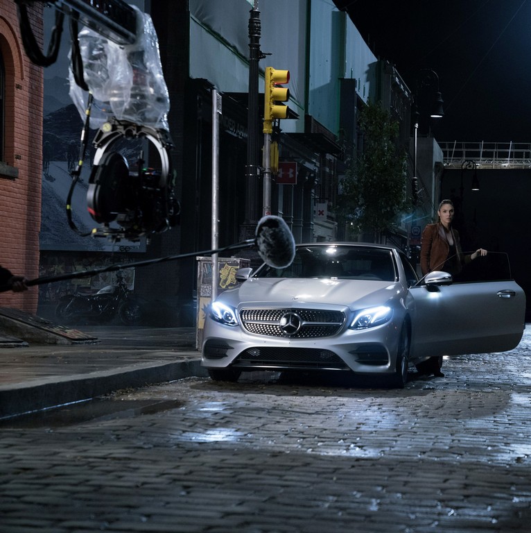 MERCEDES-BENZ SE UNE À ‘LIGA DA JUSTIÇA’ EM NOVO FILME DA WARNER BROS. PICTURES, foto 2