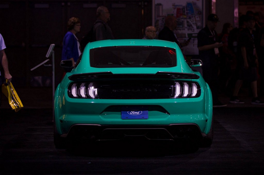 FORD MUSTANG 729 BY ROUSH PERFORMANCE: SIMPLESMENTE BRUTAL, foto 3
