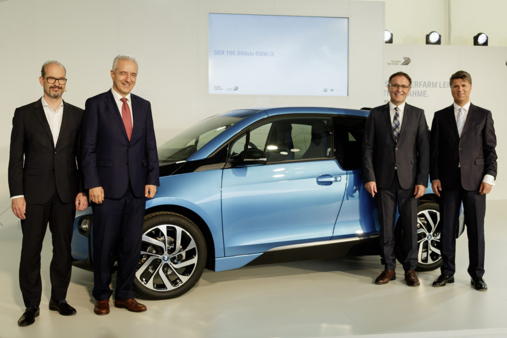 BMW CELEBRA A PRODUÇÃO DO i3 NÚMERO 100.000 EM SUA FÁBRICA DE LEIPZIG, foto 2