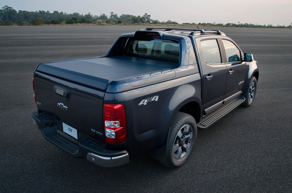 SÉRIE ESPECIAL DO CHEVROLET S10 CELEBRA 100 ANOS DE PICK-UP CHEVROLET NO MUNDO, foto 3