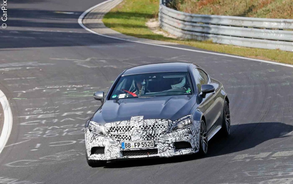 PROTÓTIPO DO NOVO MERCEDES-AMG C 63 COUPE JÁ RODA EM NÜRBURGRING, foto 2