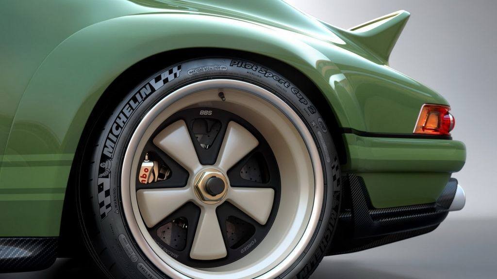 UM PORSCHE 911 SINGER COM UM TOQUE DA WILLIAMS, foto 13