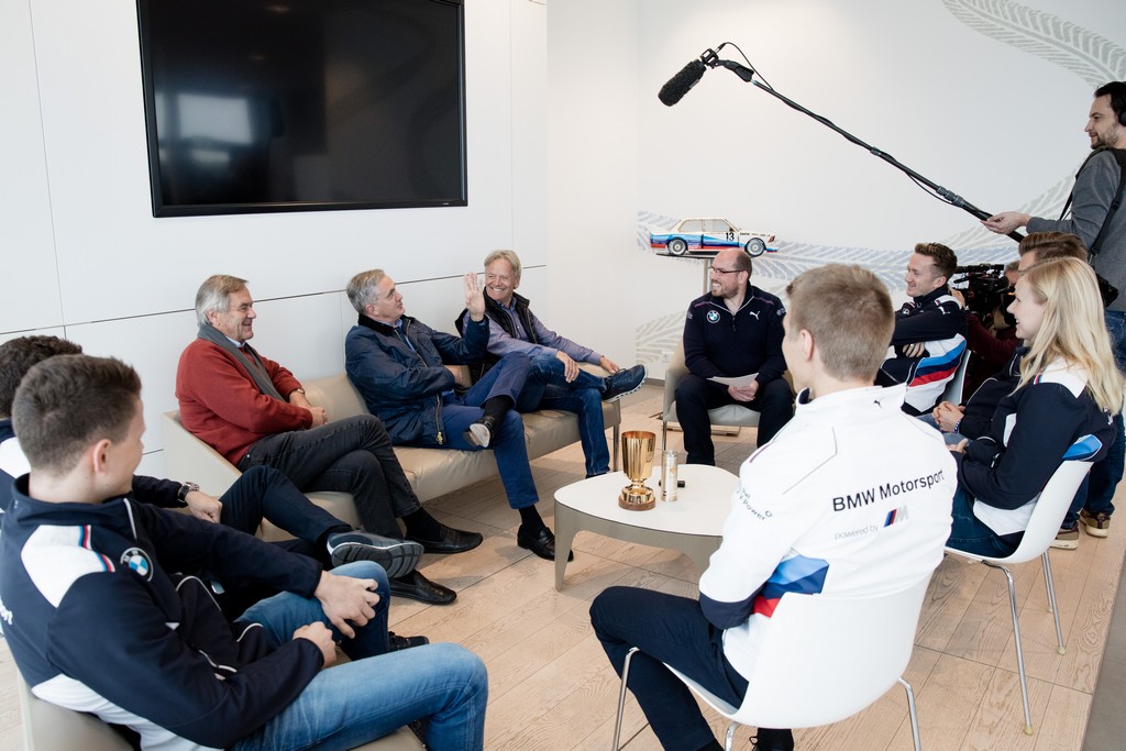 PILOTOS CELEBRAM 40 ANOS DO PROGRAMA DE TALENTOS DA BMW MOTORSPORT, foto 3