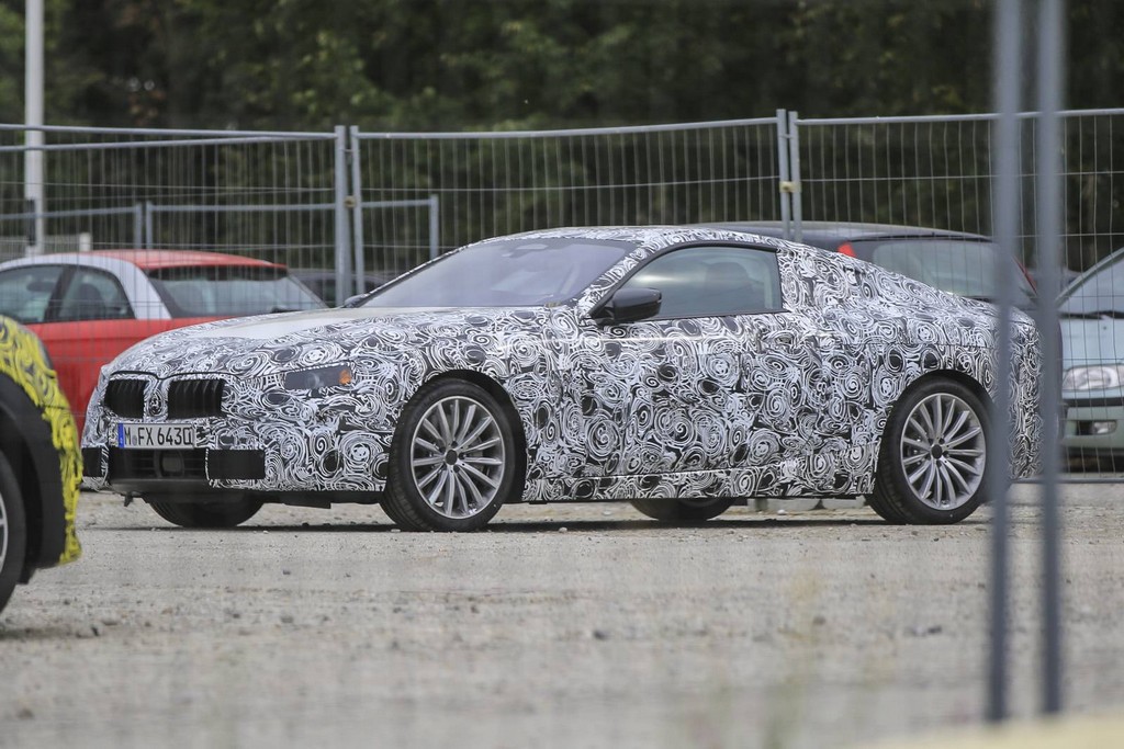 NOVO BMW SÉRIE 8 ESTREARÁ AO PÚBLICO NO SALÃO DE GENEBRA 2018, foto 2