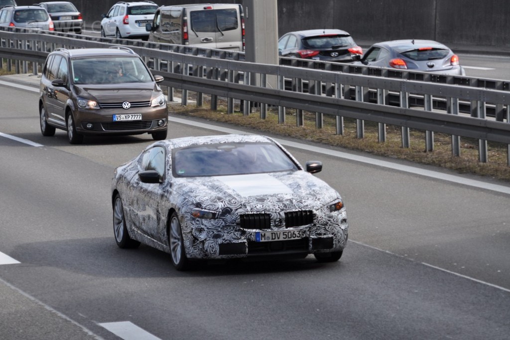 NOVO BMW SÉRIE 8 ESTREARÁ AO PÚBLICO NO SALÃO DE GENEBRA 2018, foto 8