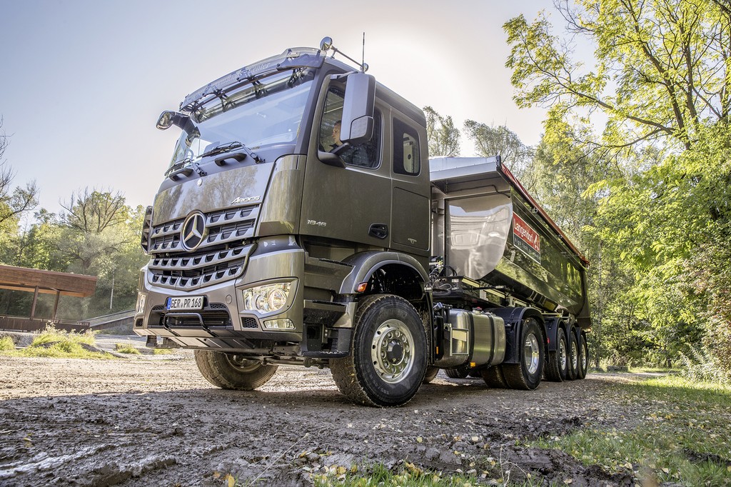 CAMINHÃO AROCS É O ESPECIALISTA DA MERCEDES-BENZ PARA CONSTRUÇÃO NA EUROPA, foto 6
