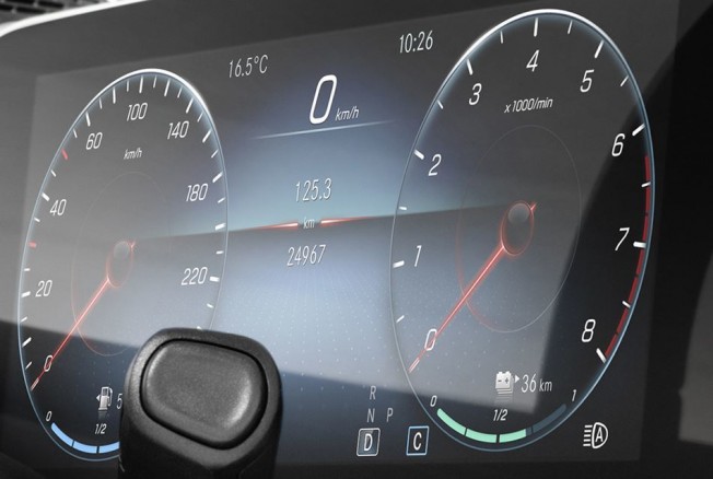 SEM QUERER A MERCEDES-BENZ CONFIRMA O A CLASS HÍBRIDO PLUG-IN, foto 1