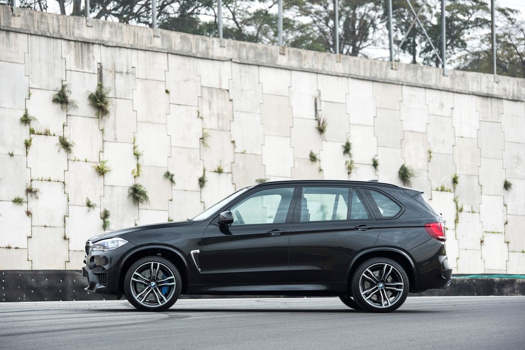 NOVO BMW X5 M DESEMBARCA NO BRASIL POR R$ 648.950, foto 2