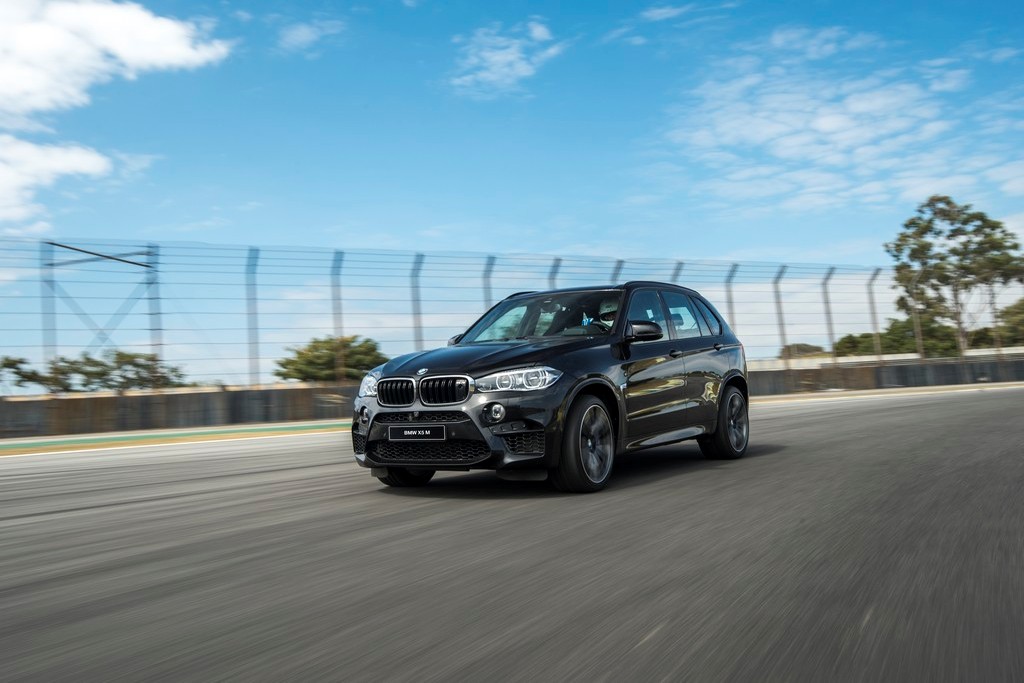 NOVO BMW X5 M DESEMBARCA NO BRASIL POR R$ 648.950, foto 5