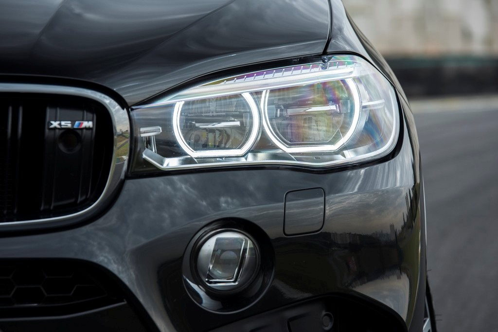 NOVO BMW X5 M DESEMBARCA NO BRASIL POR R$ 648.950, foto 8