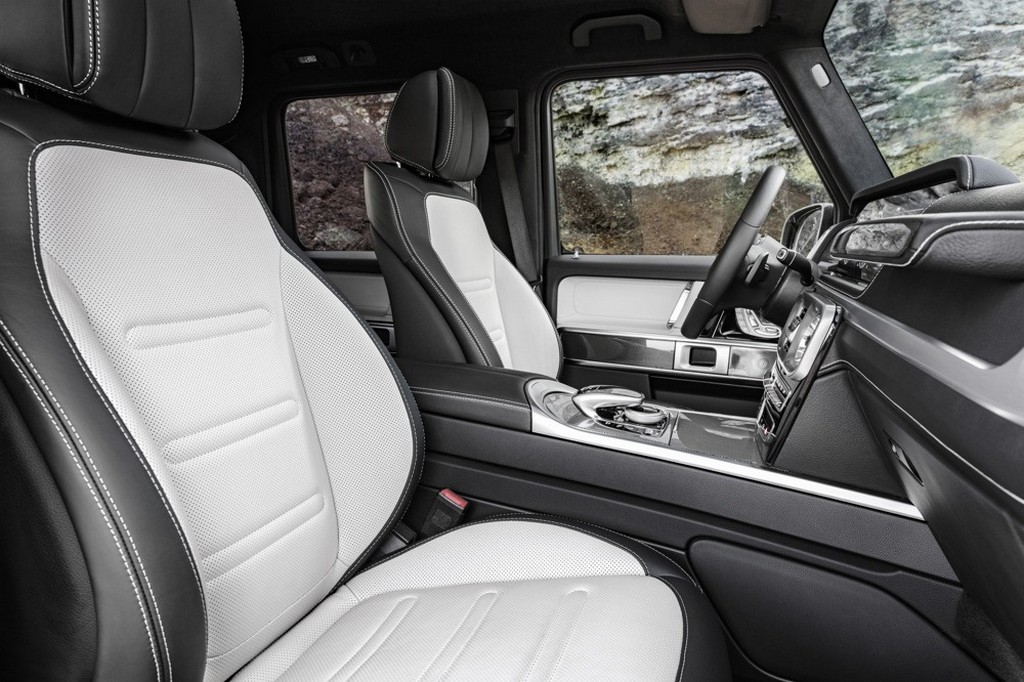 MERCEDES-BENZ REVELA IMAGENS DO INTERIOR DO NOVO G CLASS, foto 3