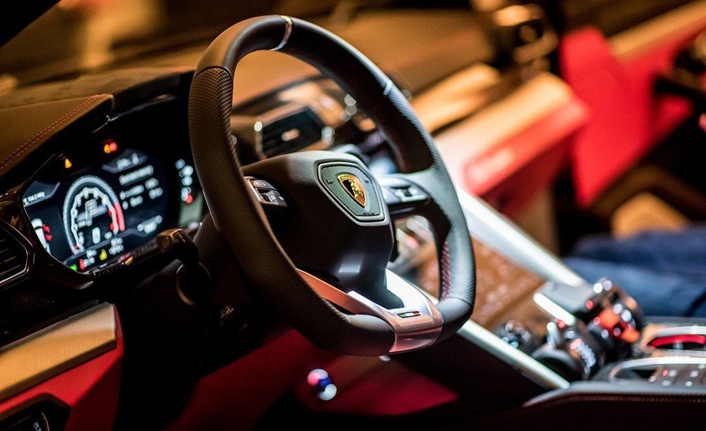 NOVO LAMBORGHINI URUS ESTREIA PARA OS ASIÁTICOS EM CINGAPURA, foto 5