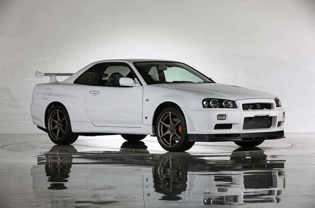 UM NISSAN SKYLINE GT-R V-SPEC II NÜR DE 2002 ZERO KM APARECE NO JAPÃO, foto 1