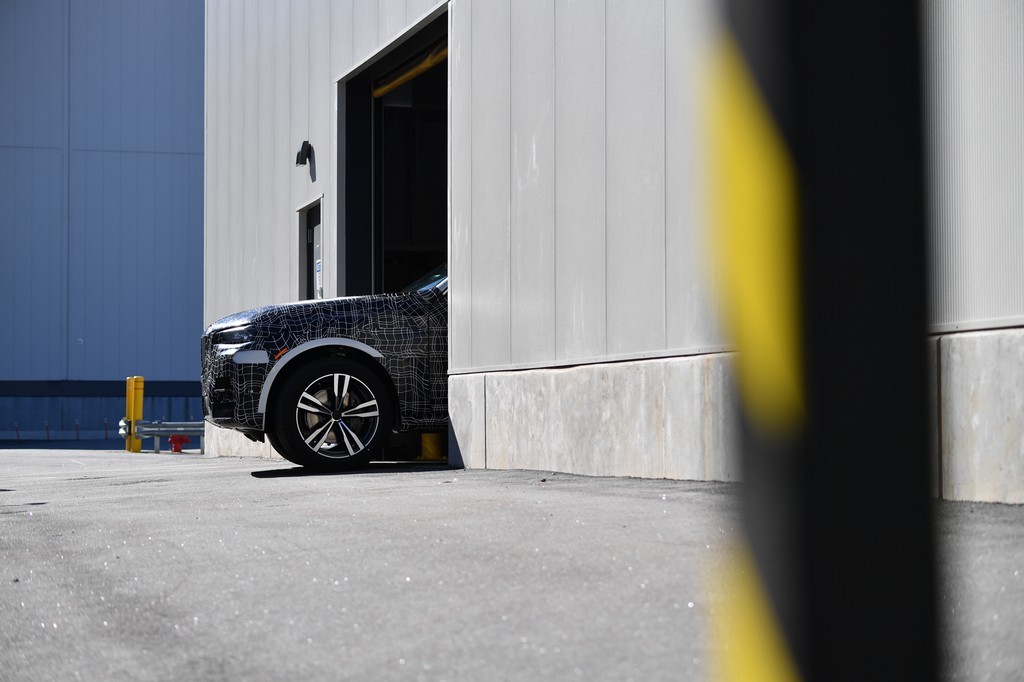SAEM AS PRIMEIRAS UNIDADES DE PRÉ-PRODUÇÃO DO BMW X7 DA LINHA DE MONTAGEM DE SPARTANBURG, foto 32