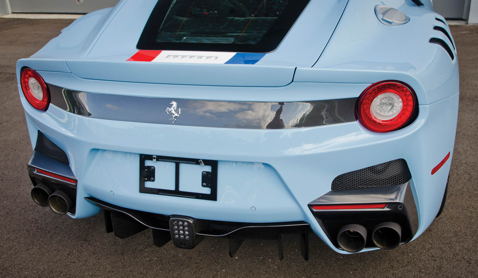 UM FERRARI F12tdf ‘TOUR DE FRANCE’ ÚNICO SERÁ LEILOADO NOS ESTADOS UNIDOS EM JANEIRO, foto 10