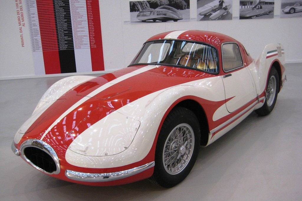 O FIAT TURBINA DE 1954 ERA PROPULSIONADO A GÁS, PRODUZIA 300 CV E ALCANÇAVA OS 250 KM/H, foto 6