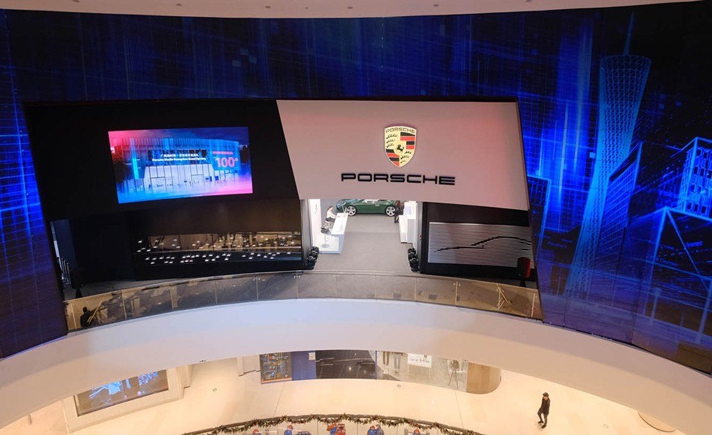 PORSCHE SEGUE EXPANDINDO NA CHINA E JÁ CONTA COM 100 CONCESSIONÁRIOS, foto 1