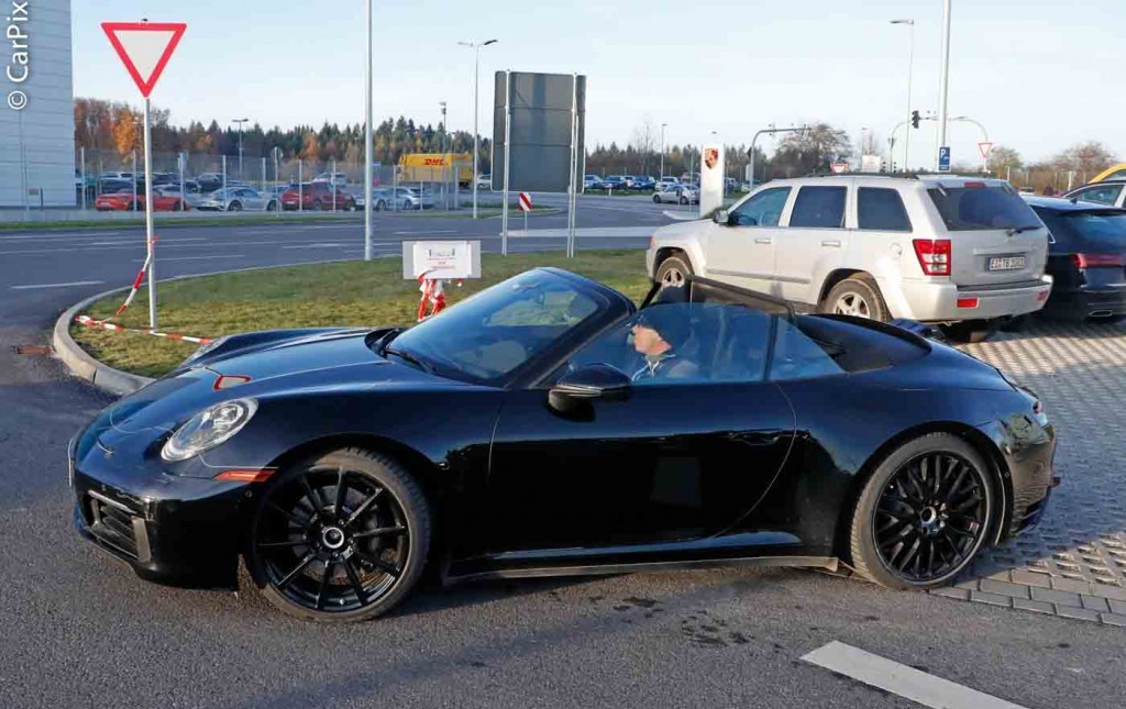 NOVO PORSCHE 911 SEGUE EM TESTES DE DESENVOLVIMENTO, foto 5